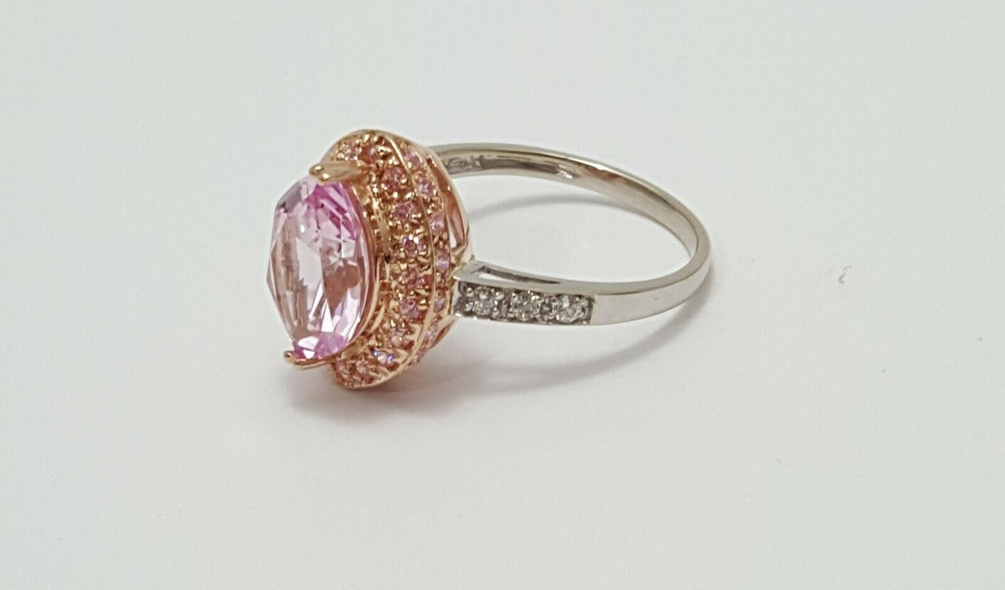 14kt Multi Color Gold Designer Pink Topaz & Cubic Zirconia Ring