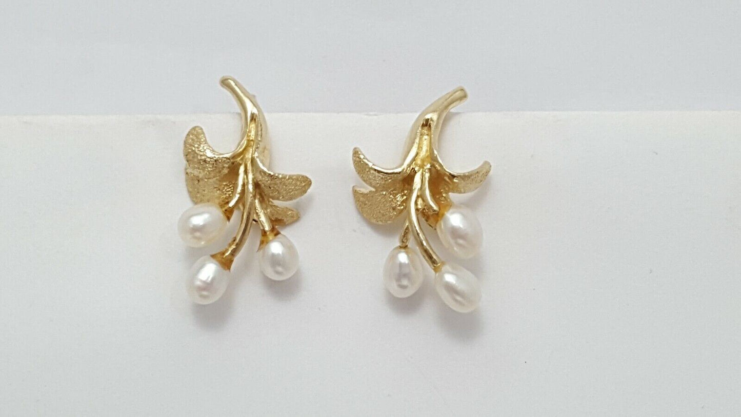 14K Yellow Gold Designer Hinged Screw Back Non-Pierced Pearl Earrings