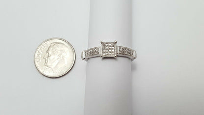 10K Solid White Gold Designer Diamond Ring