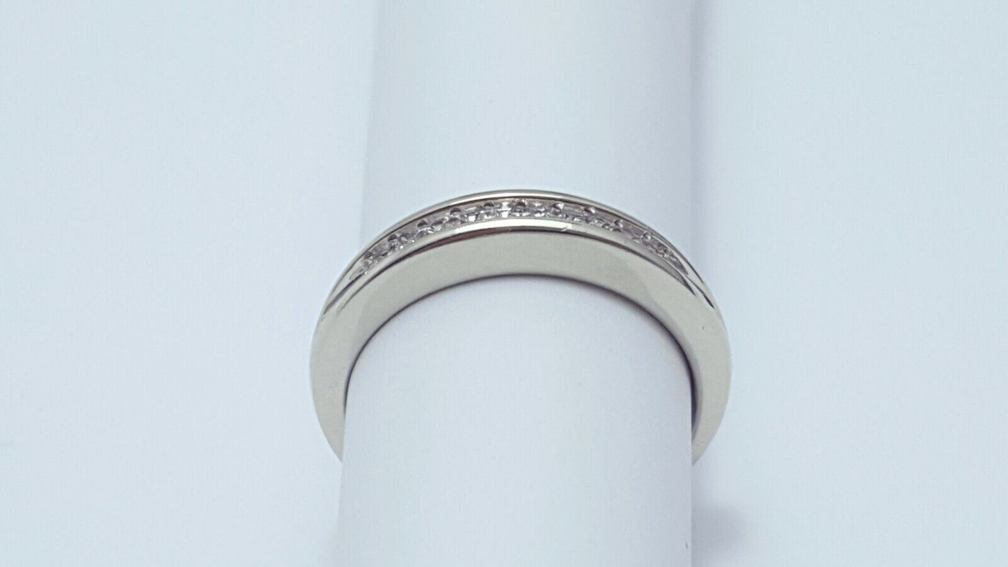 14K White Gold Designer Diamond Wedding Band Ring - Size 6.75