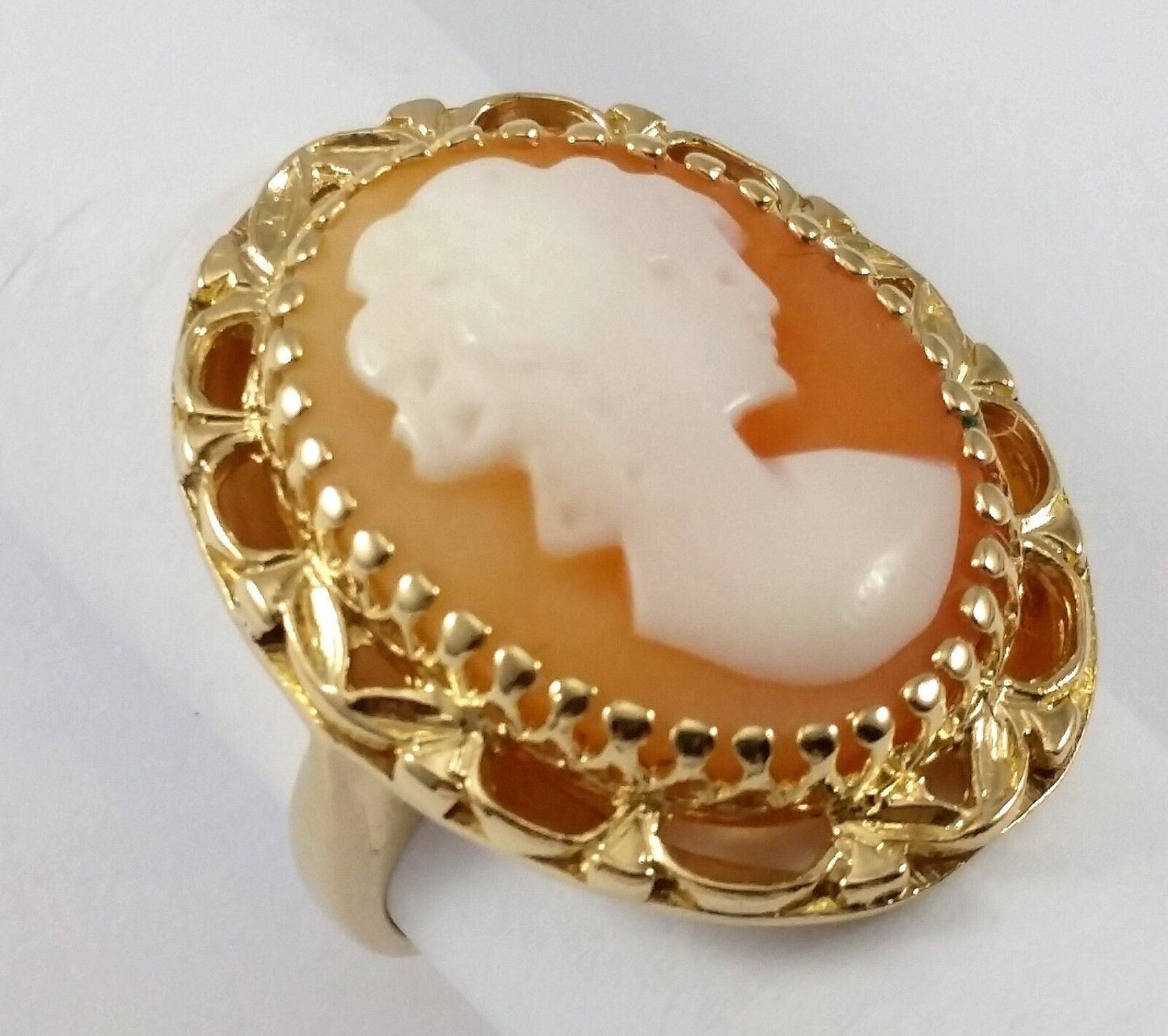 14K  Solid Yellow Gold Designer Cameo Ring