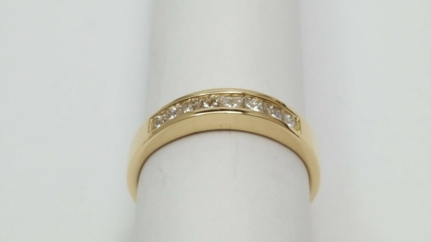 18K Yellow Gold Princess Cut Diamond Engagement Ring Band