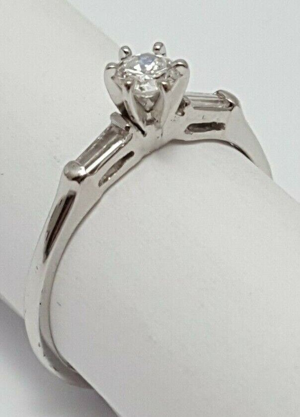 14K & 18K White Gold Wedding Engagement Solitaire Diamond Ring