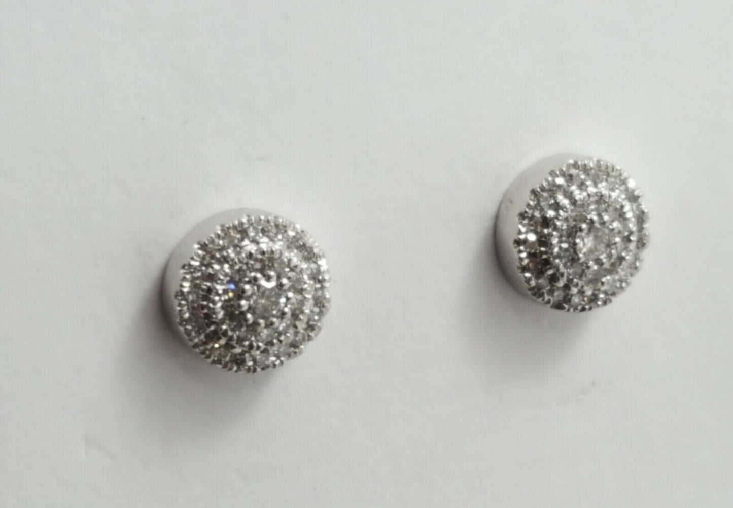 10K White Gold Designer Round Diamond Stud Earrings & Backings