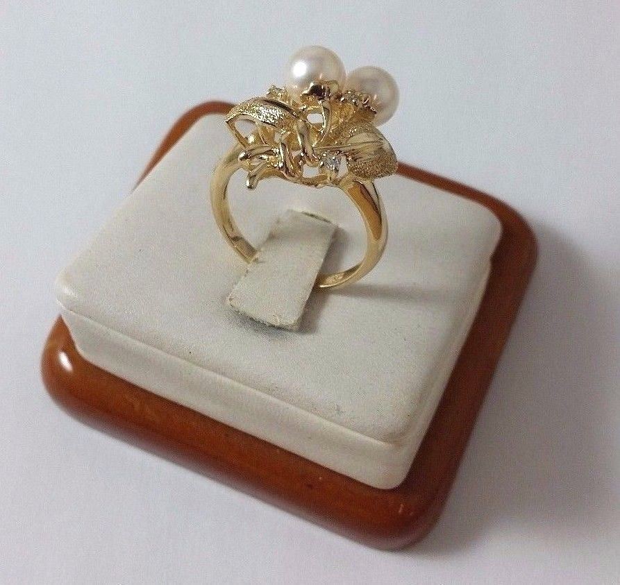 14K Solid Yellow Gold Designer Pearl & Diamond Ring