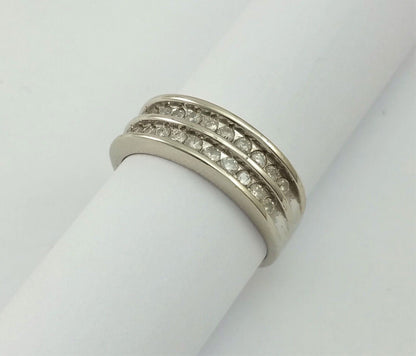 10K White Gold Designer Ring Band W/ Cluster of Diamonds