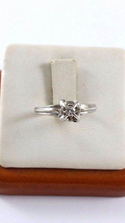 10K White Gold Wedding Engagement Solitaire Ring with Diamond