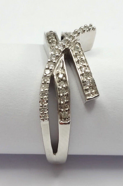 10K Solid White Gold Ladies Designer Ring With Diamonds