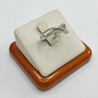 10K Solid White Gold Ladies Designer Ring With Diamonds