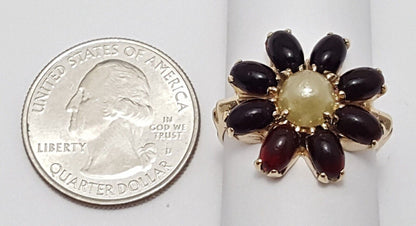 14K Solid Yellow Gold Ladies Designer Flower Garnet & Pearl Ring