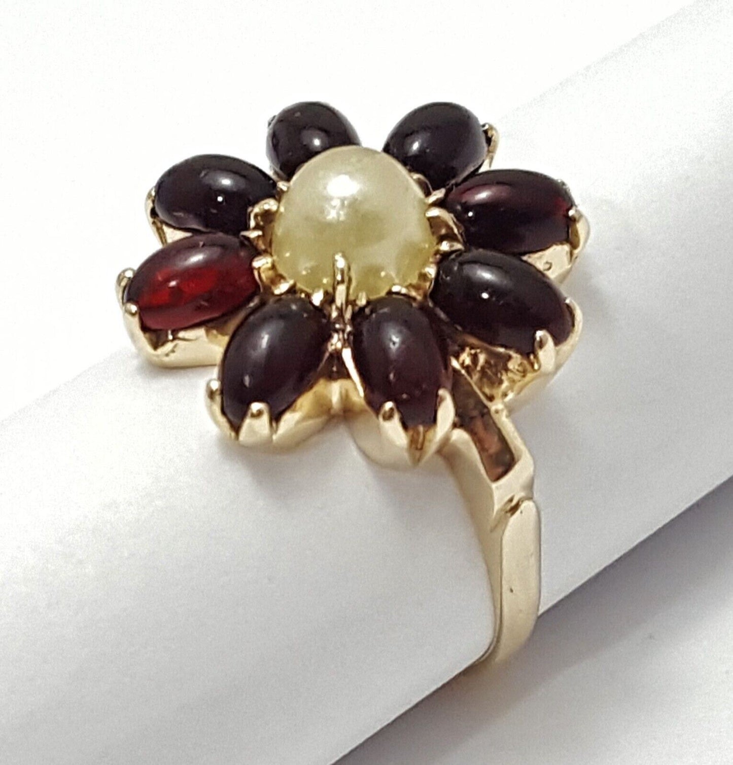 14K Solid Yellow Gold Ladies Designer Flower Garnet & Pearl Ring