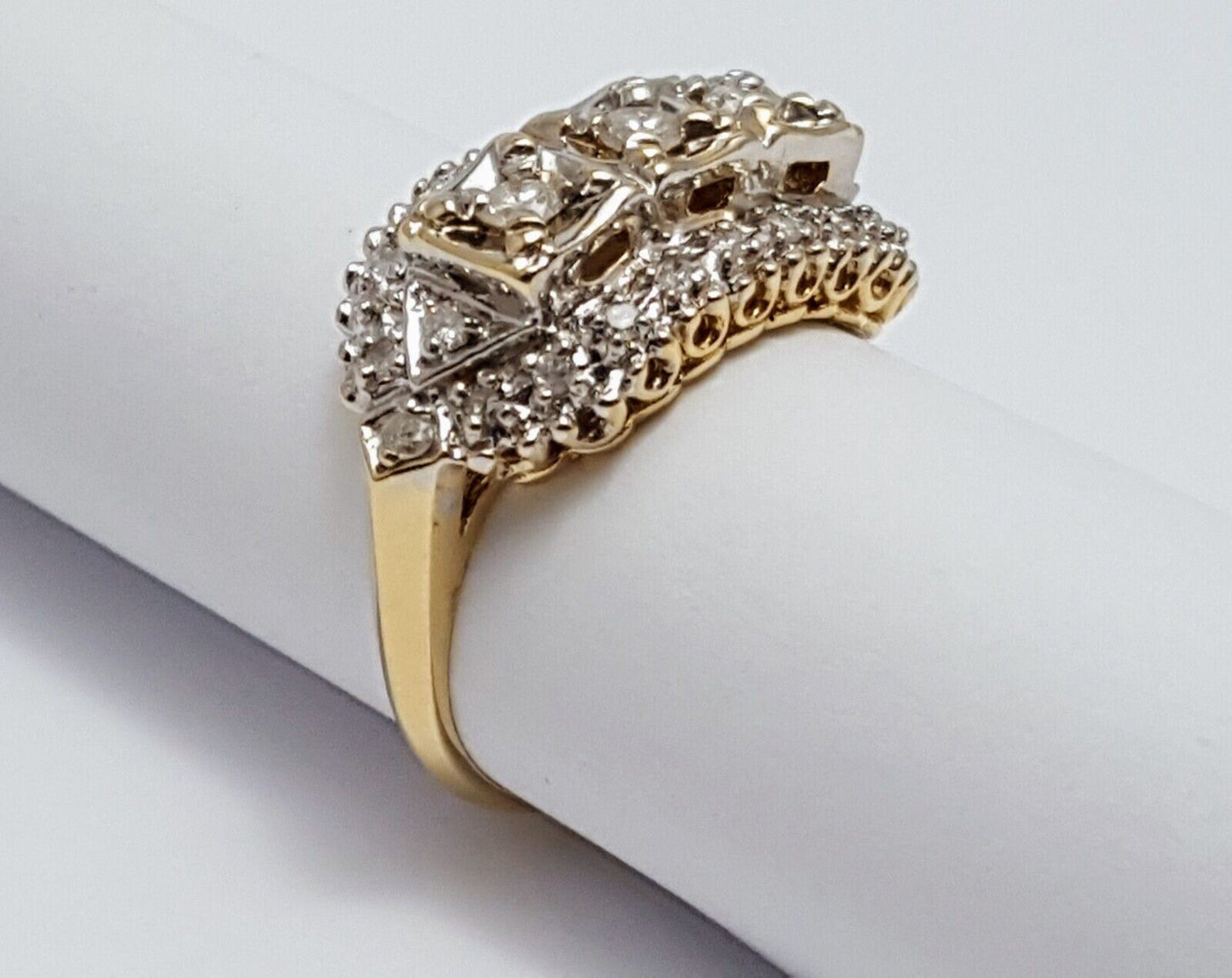 14K Two Tone Multi Tone Gold Round Cut Diamond Ring