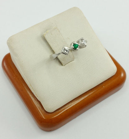 Exquisite Solid Platinum 900PL Desinger Ladies Ring With Emerald & Diamonds