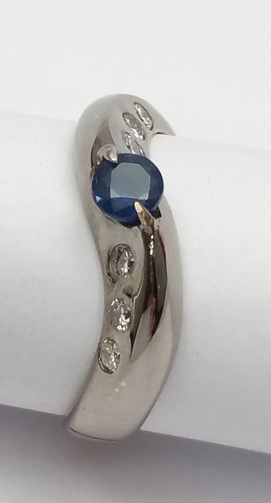 14K White Gold Designer Ladies Ring W/ Sapphire & Diamonds