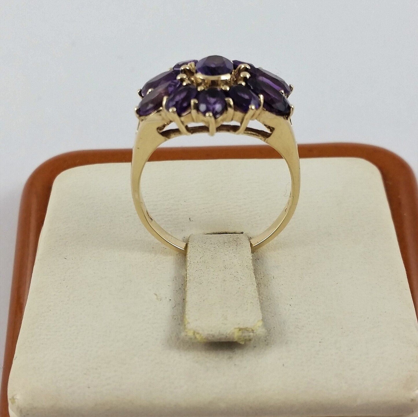 10K Solid Yellow Gold Flower Design Amethyst Ring