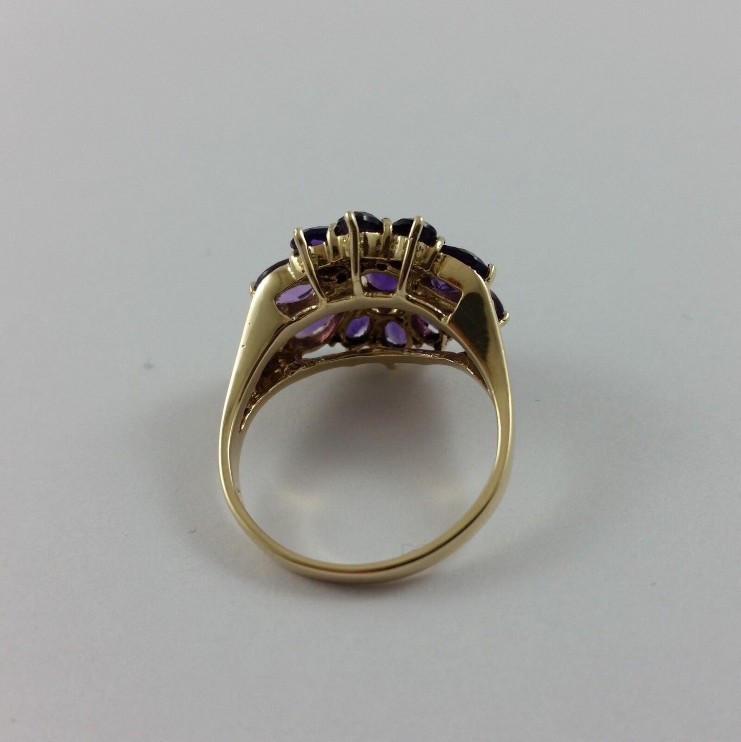 10K Solid Yellow Gold Flower Design Amethyst Ring