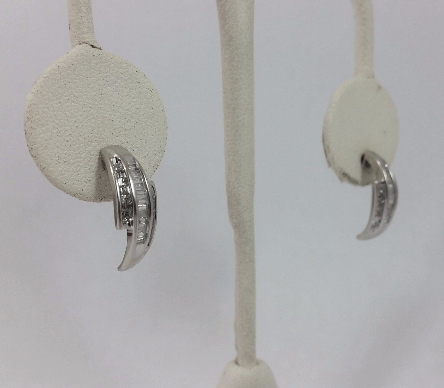 10K White Gold Hanging Stud Dangle Earrings with Diamonds