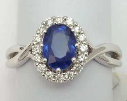 14K White Gold Ladies Ring With Diamonds & Sapphire