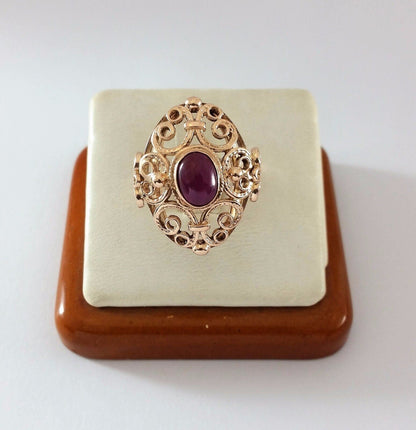 Vintage 14K Rose Gold Cabochan Ruby Ring