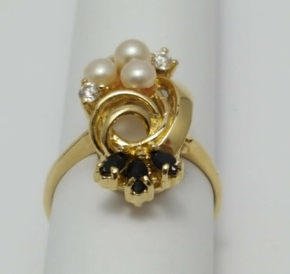 14K  Solid Yellow Gold Designer Ladies Ring with CZ's, Onyx & Pearls