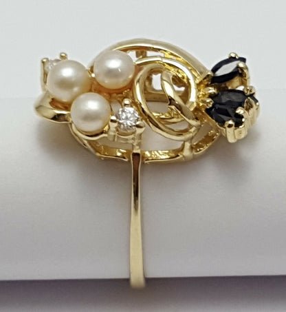 14K  Solid Yellow Gold Designer Ladies Ring with CZ's, Onyx & Pearls