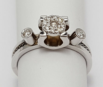 Exquisite 585 14K Solid White Gold Designer Ladies Ring with Diamonds