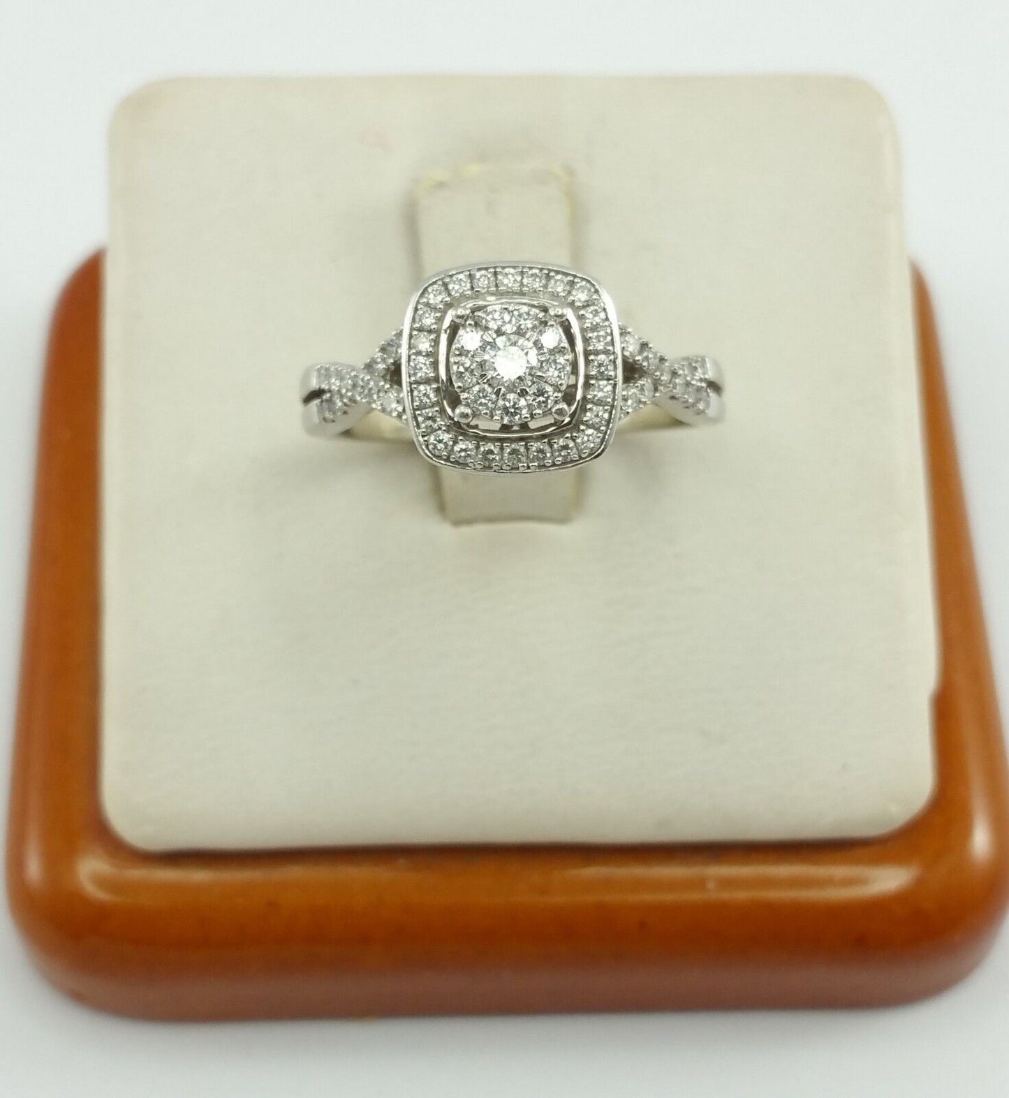 10K White Gold Designer Ladies Ring With Diamonds