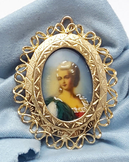 Vintage Victorian 14K Solid Yellow Gold Designer Enamel Brooch Pin Charm Pendant