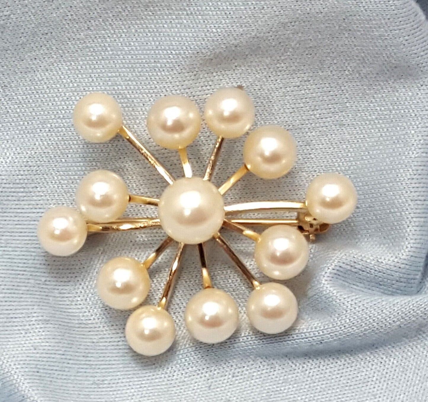 14K Solid Yellow Gold Designer Natural Pearls Brooch Pin