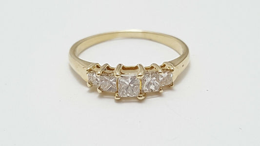 14K Solid Yellow Gold Ladies Princess Cut Diamond Ring