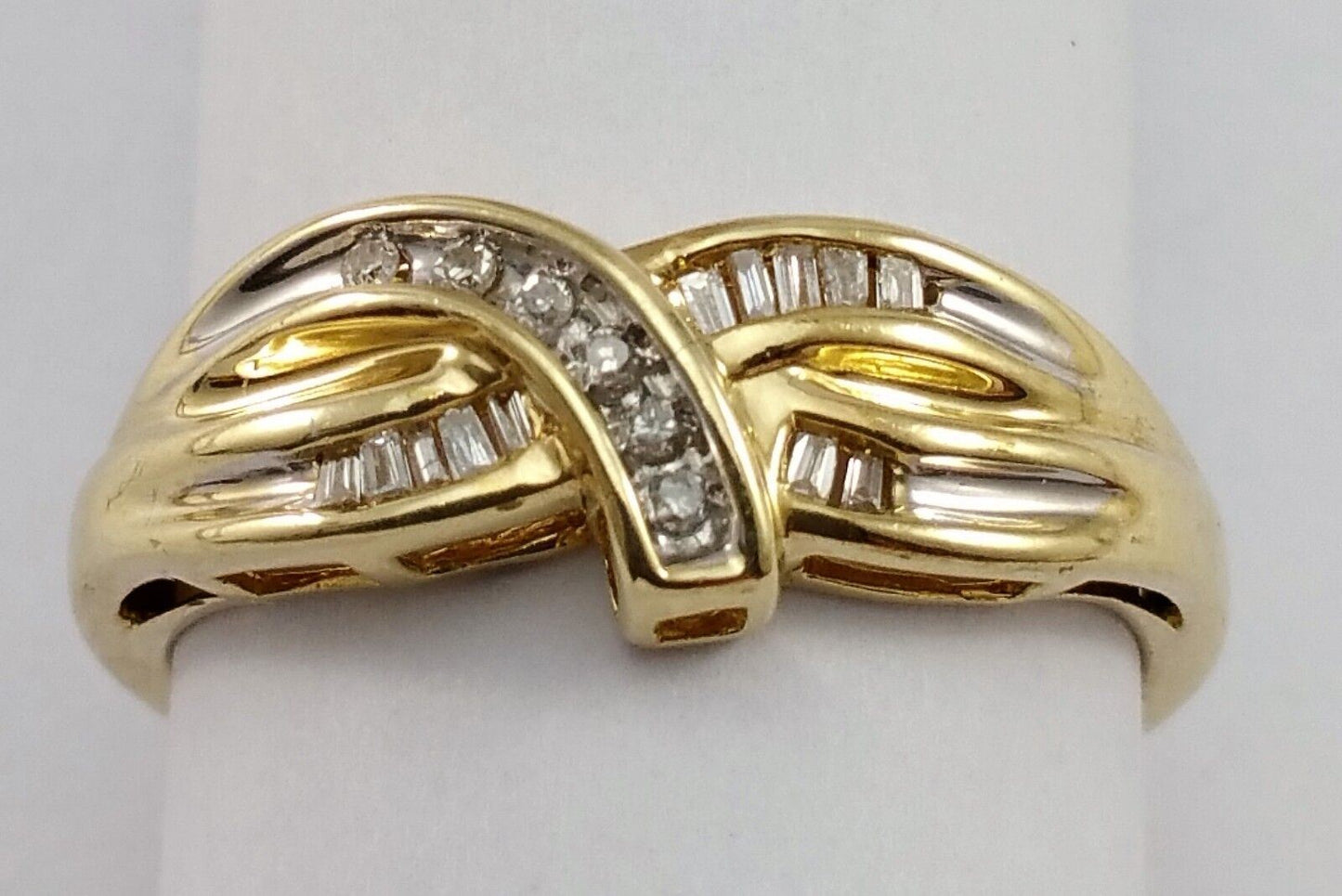 10K Solid Yellow Gold Baguette & Round Diamond Ring