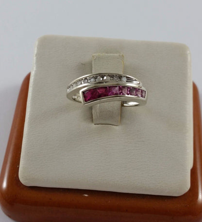 Pristine 10K Solid White Gold Red Tourmaline & Diamonds Ring