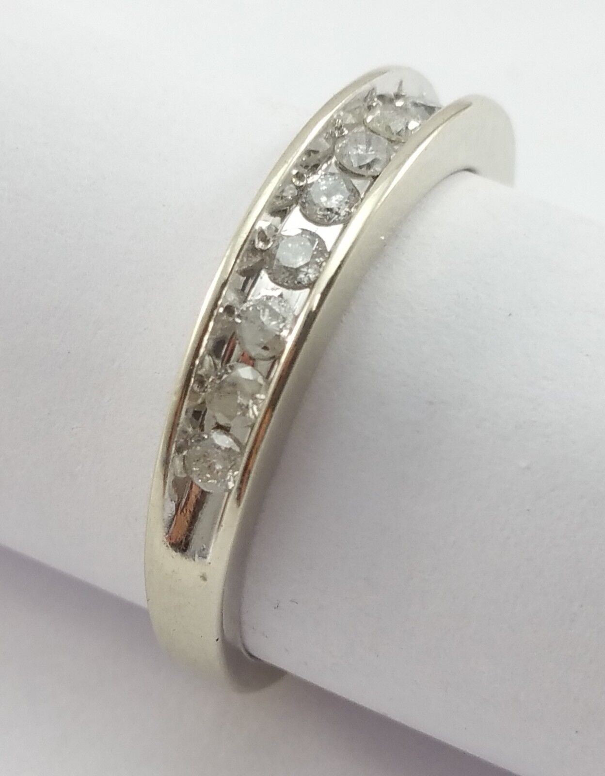 10K White Gold Ring Band with Diamonds