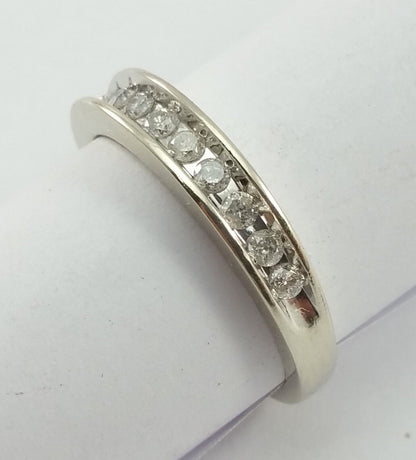 10K White Gold Ring Band with Diamonds