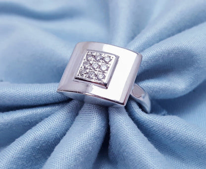 14K Solid White Gold Ladies Designer Square Shaped Diamond Ring