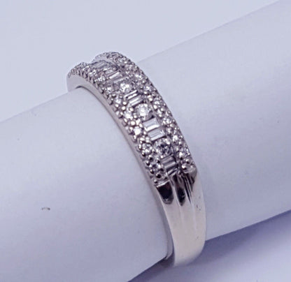 10K White Gold Designer Diamond Engagement Band Ring