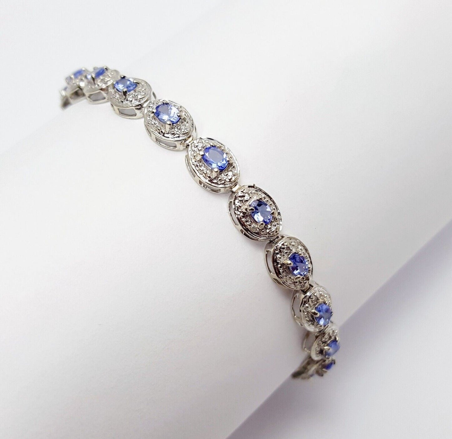 10K White Gold Designer Diamond & Tanzanite Tennis Bracelet