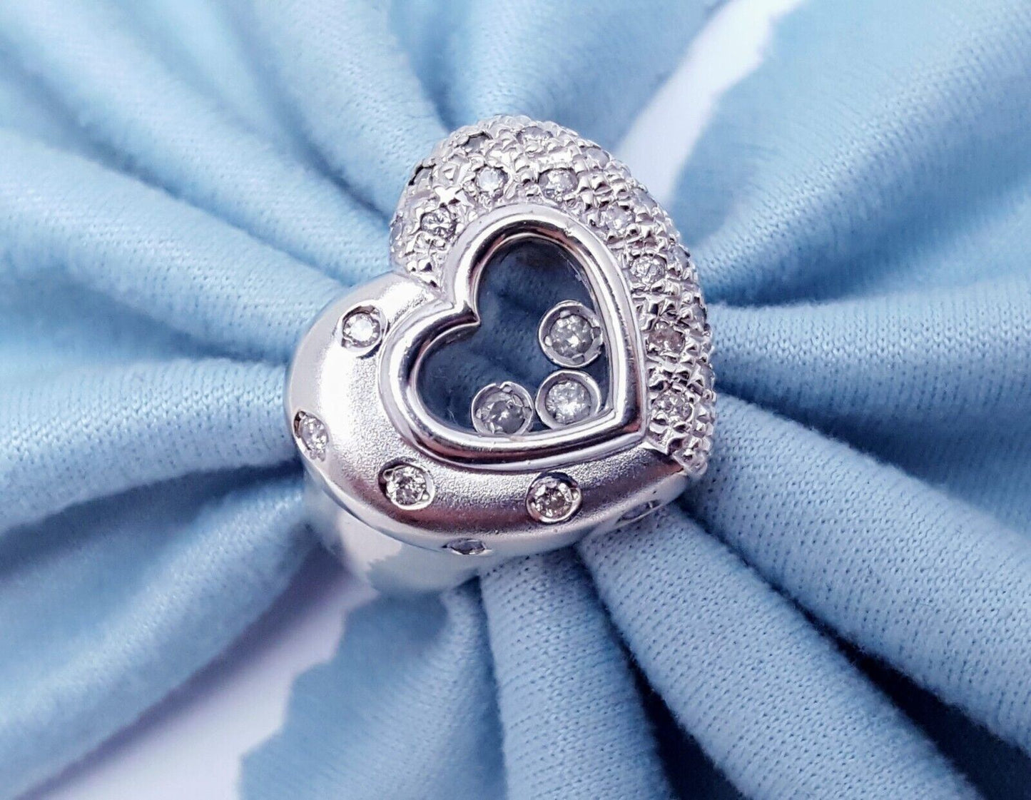 14K Solid White Gold Ladies Designer Motion Heart Diamond Ring