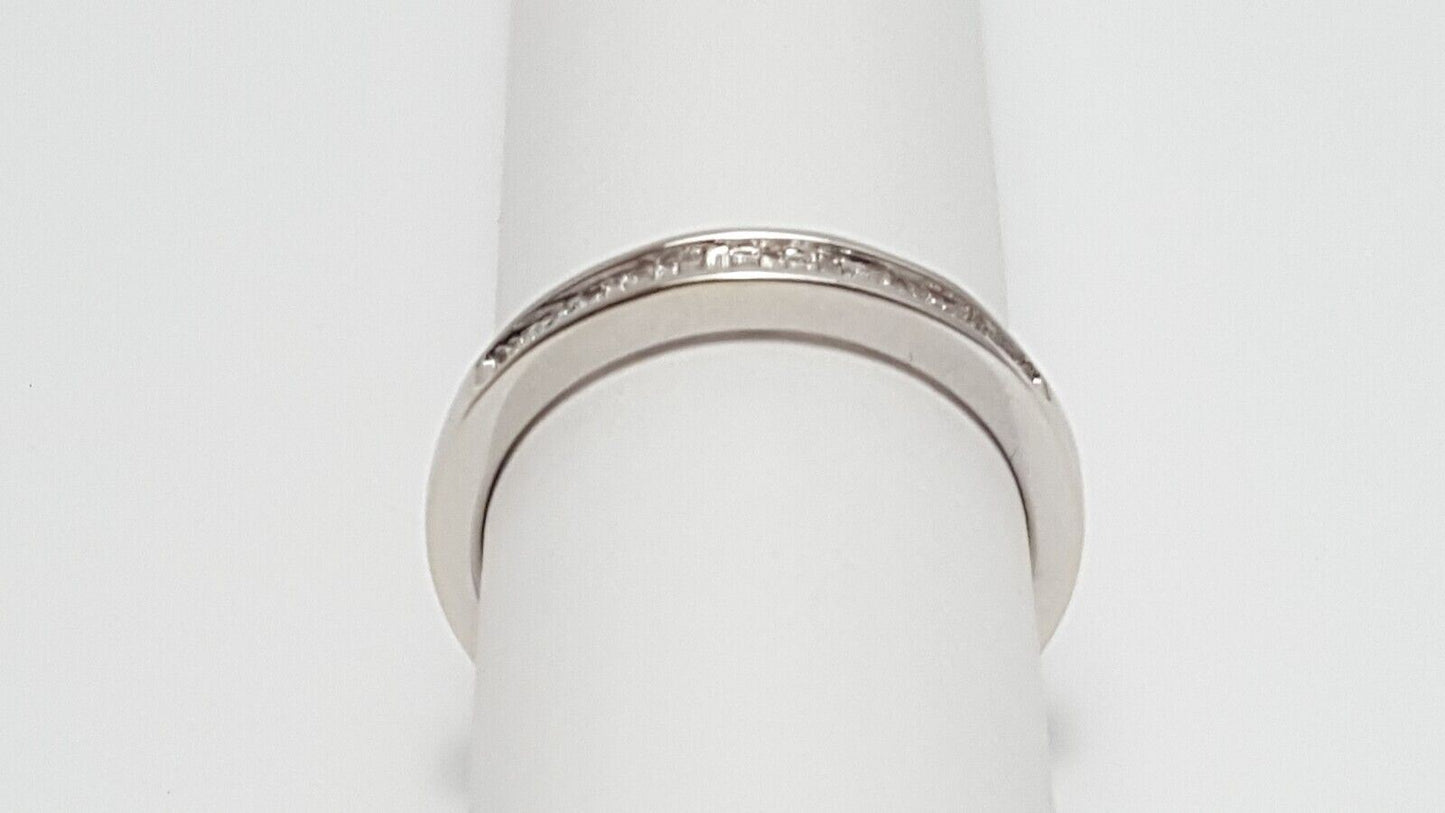 14K White Gold Baguette Diamond Wedding Band Ring