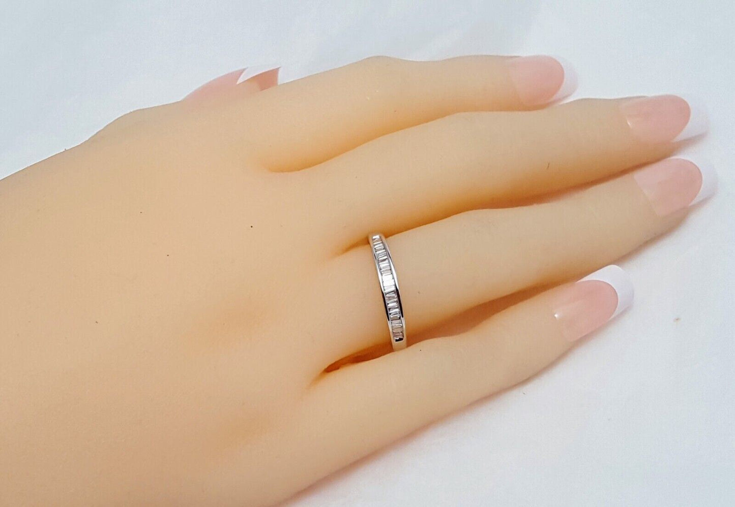 14K White Gold Baguette Diamond Wedding Band Ring