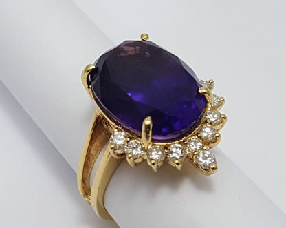 14K Karat Solid Yellow Gold Designer Oval Amethyst & Round Diamond Ring