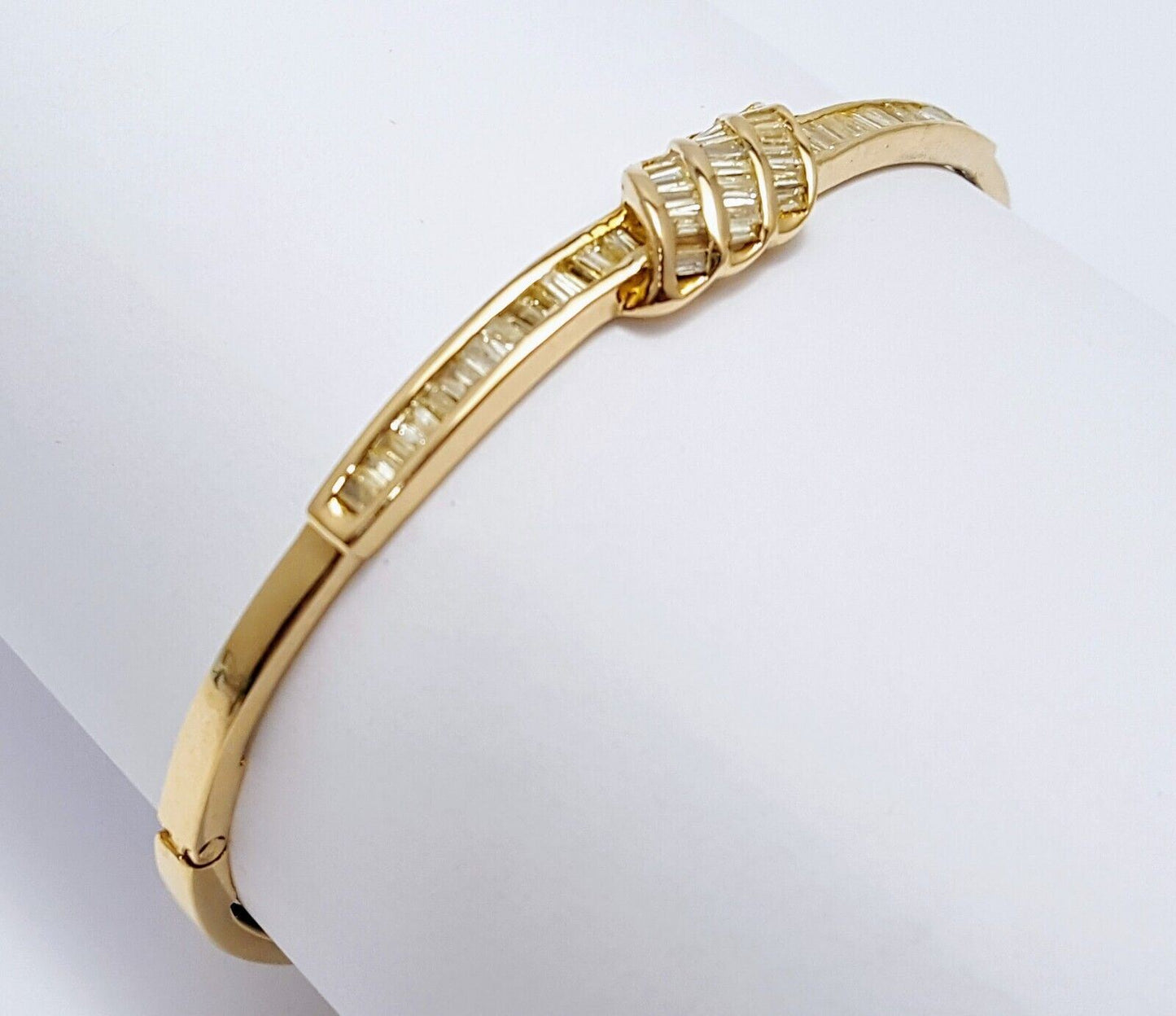 Elegant 14K Solid Yellow Gold Designer Spiral Baguette Diamond Bangle Bracelet